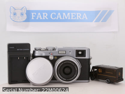 [Good, Shipping from US] Fujifilm X100 Camera