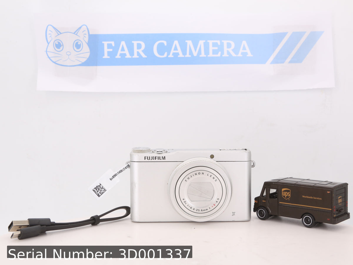 [Good, Shipping from US] Fujifilm XQ1 Camera