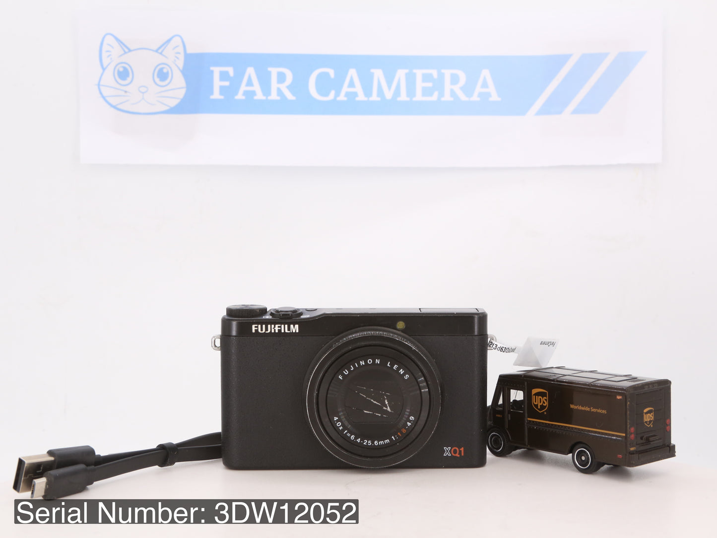 [Good, Fast Shipping] Fujifilm XQ1 Camera