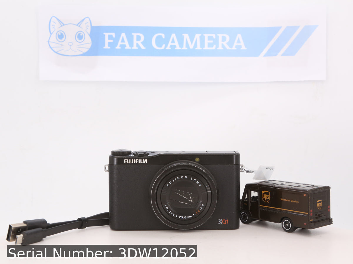 [Good, Shipping from US] Fujifilm XQ1 Camera