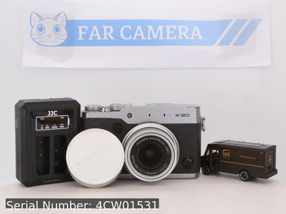 [Good, Shipping from US] Fujifilm X30 Camera