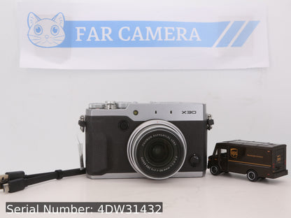 [Good, Shipping from US] Fujifilm X30 Camera