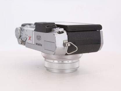 [Good, Fast Shipping] Fujifilm X30 Camera