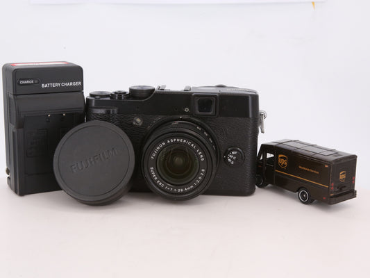 [Good, Fast Shipping] Fujifilm X10 Camera