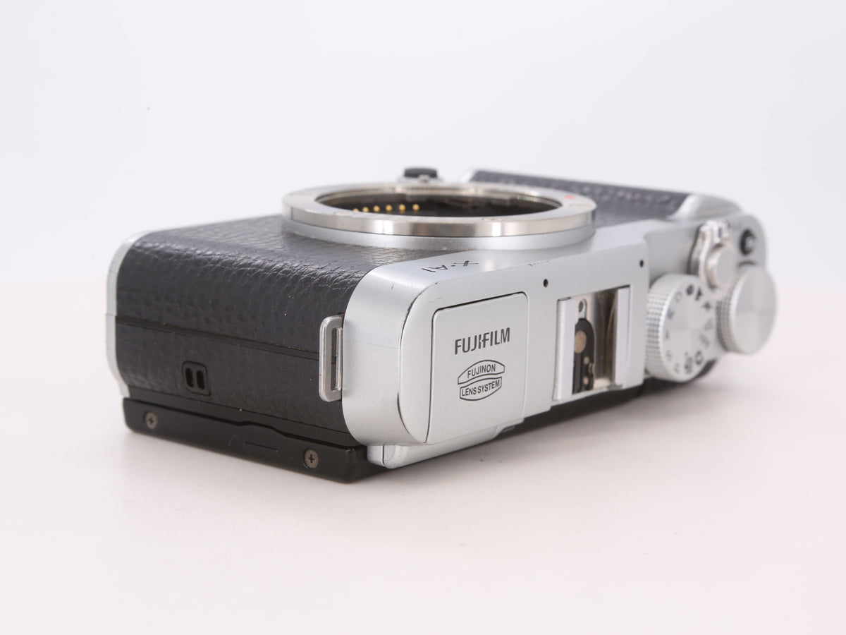 [Good, Shipping from US] Fujifilm X-A1 Camera