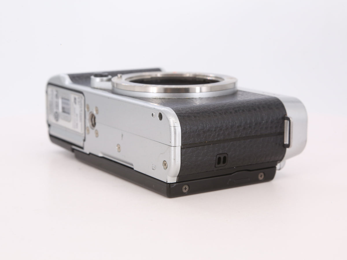 [Good, Shipping from US] Fujifilm X-A1 Camera