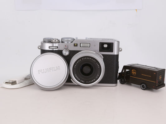 [Good, Fast Shipping] Fujifilm X100F Camera