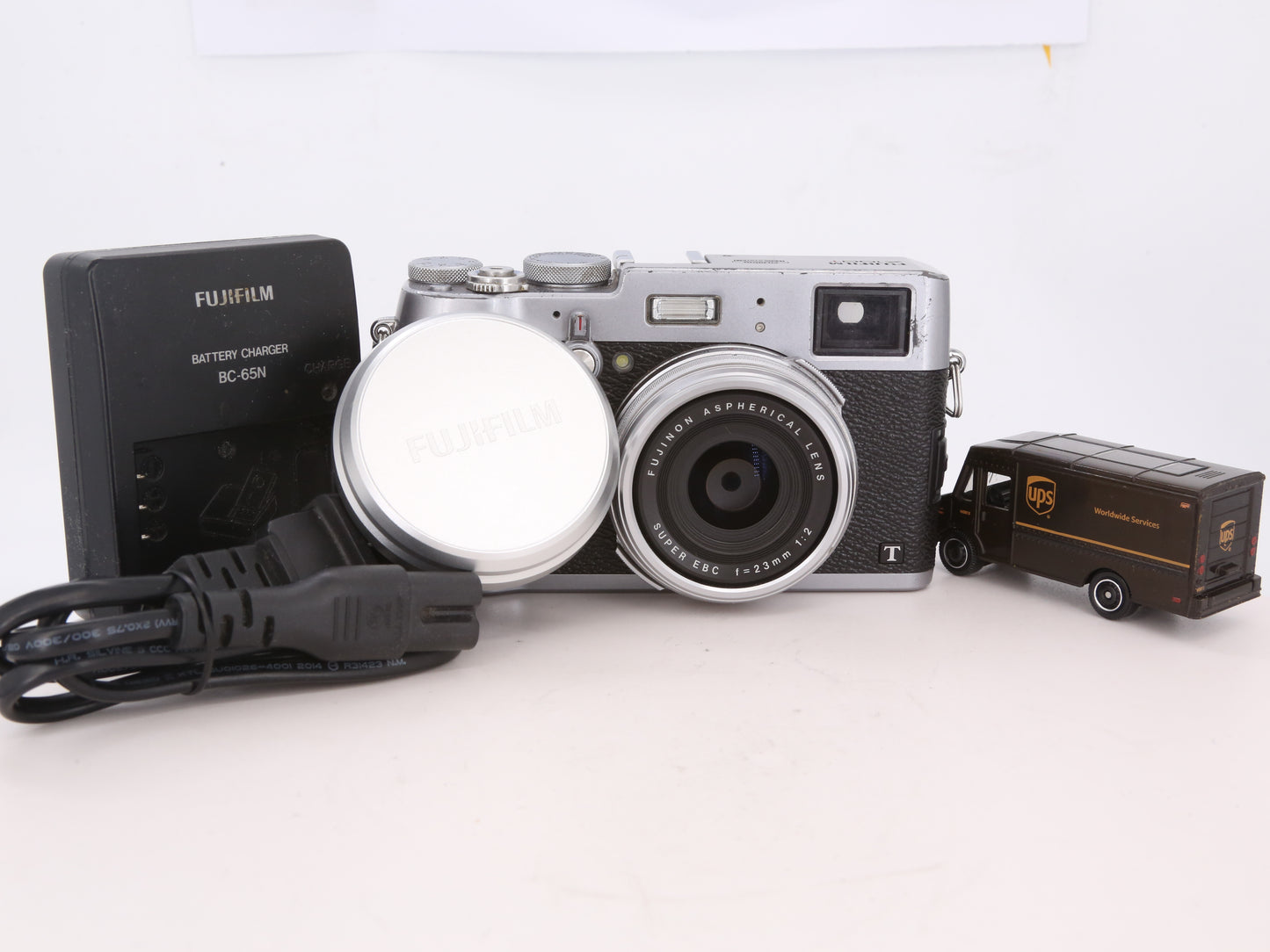 [Good, Fast Shipping] Fujifilm X100T Camera