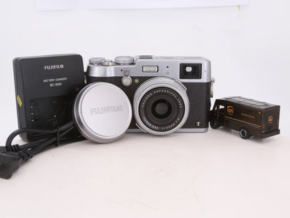 [Good, Fast Shipping] Fujifilm X100T Camera