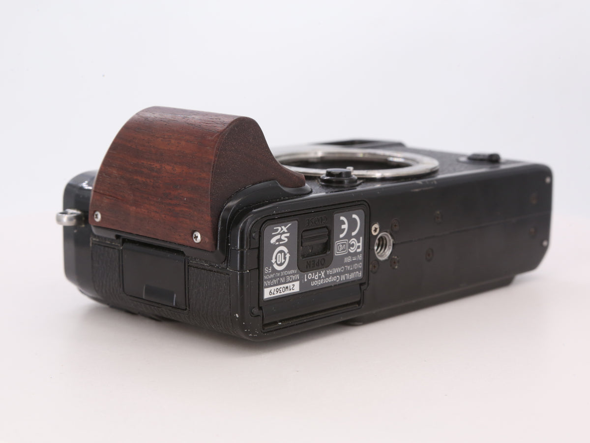 [Good, Shipping from US] Fujifilm X-Pro1 Camera