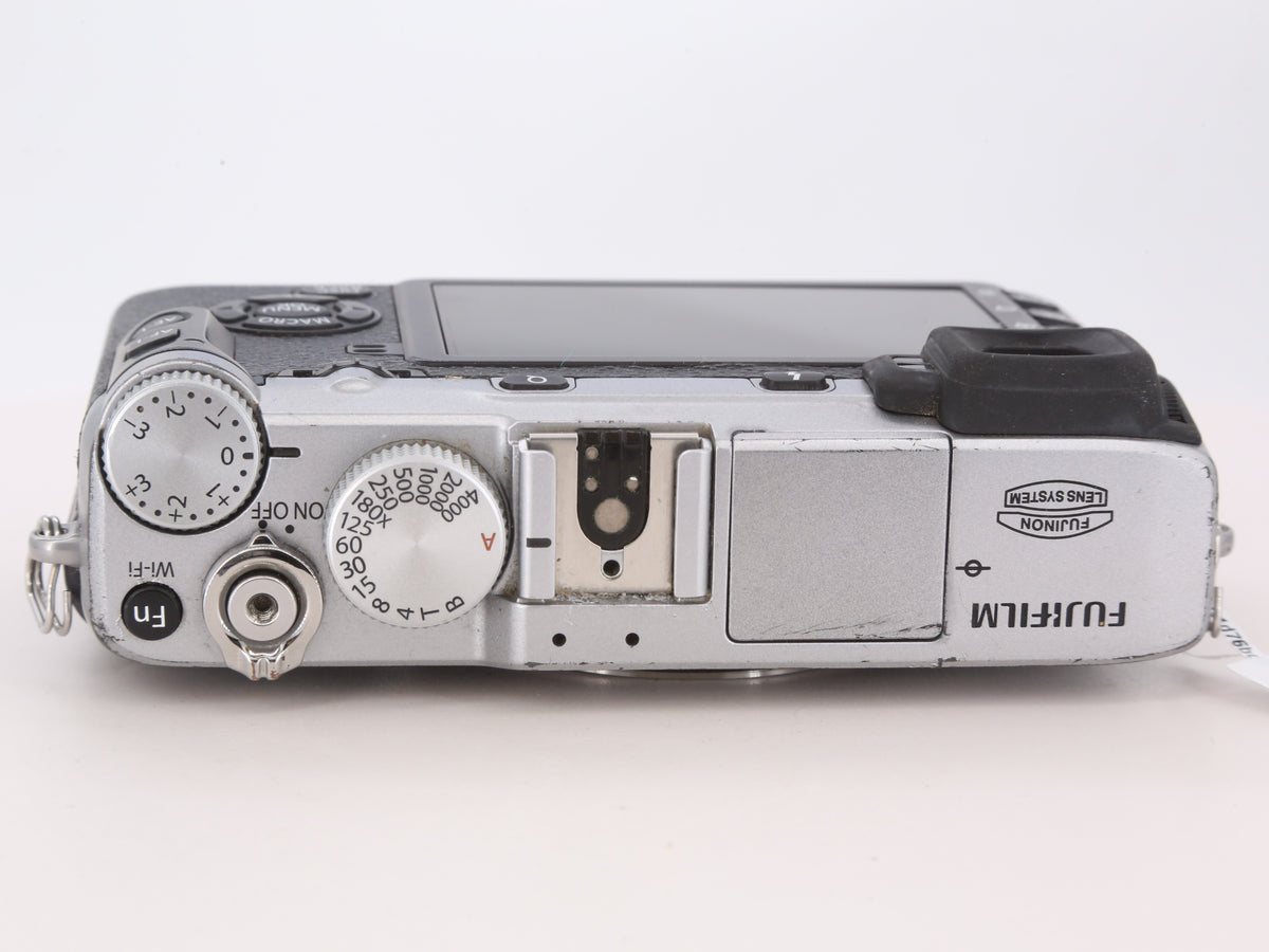 [Good, Shipping from US] Fujifilm X-E2 Camera