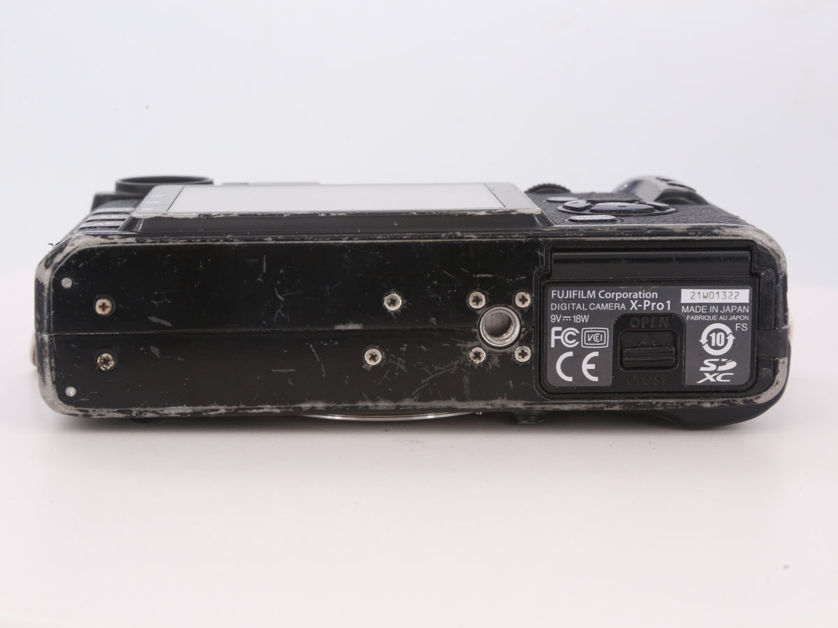 [Good, Shipping from US] Fujifilm X-Pro1 Camera