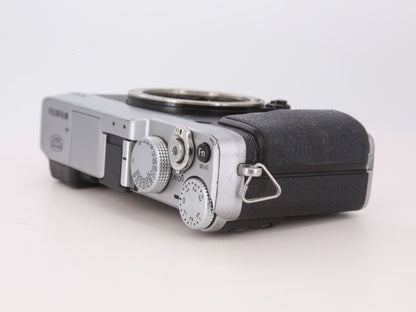 [Good, Shipping from US] Fujifilm X-E2 Camera