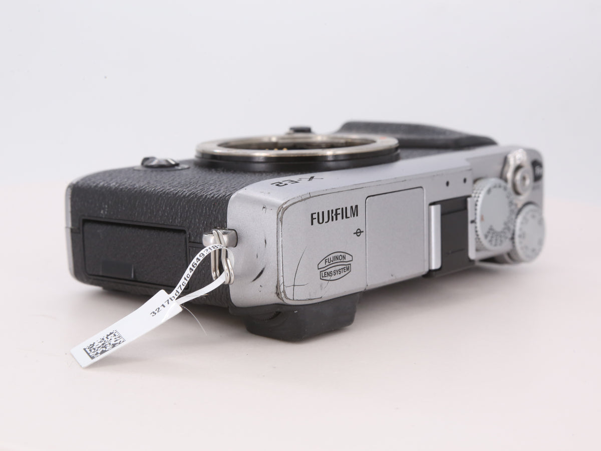 [Good, Shipping from US] Fujifilm X-E2 Camera