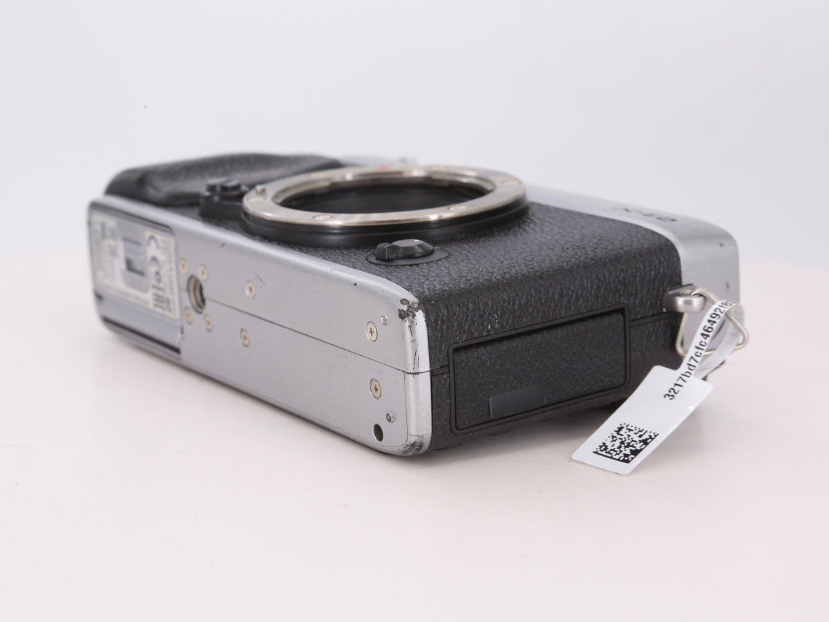 [Good, Shipping from US] Fujifilm X-E2 Camera
