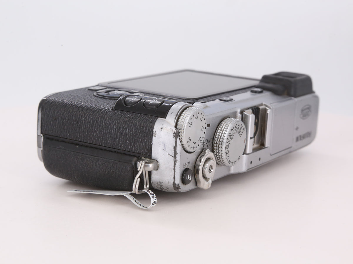 [Good, Shipping from US] Fujifilm X-E2 Camera