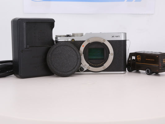 [Good, Fast Shipping] Fujifilm X-M1 Camera