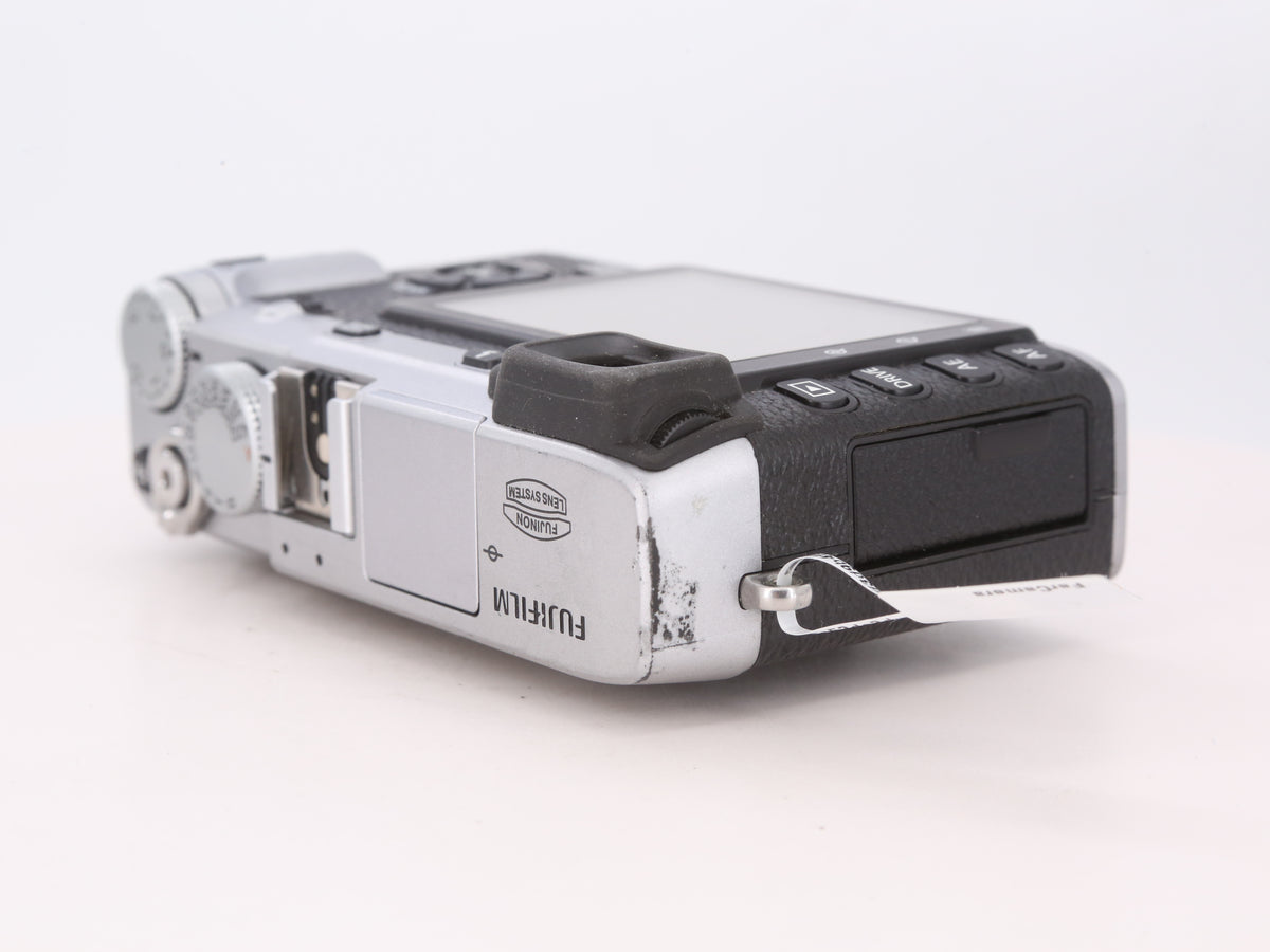 [Good, Shipping from US] Fujifilm X-E1 Camera