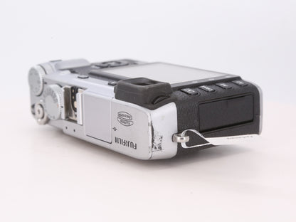 [Good, Shipping from US] Fujifilm X-E1 Camera