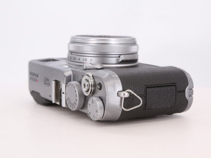 [Good, Fast Shipping] Fujifilm X100S Camera