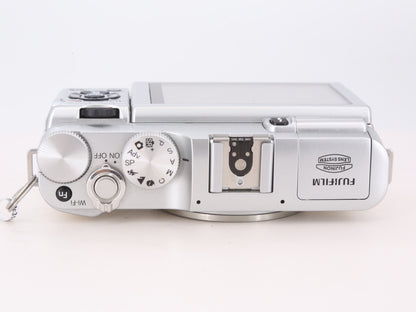 [Good, Shipping from US] Fujifilm X-A1 Camera