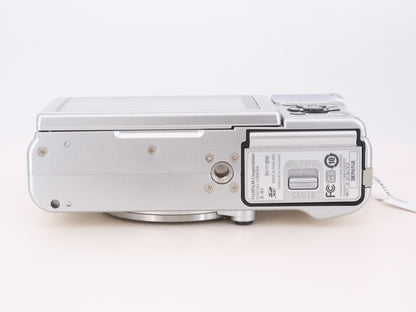 [Good, Shipping from US] Fujifilm X-A1 Camera