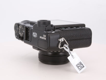 [Good, Shipping from US] Fujifilm X10 Camera