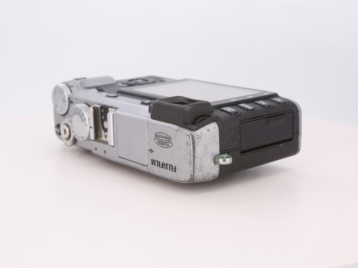[Good, Shipping from US] Fujifilm X-E1 Camera