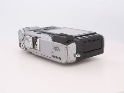 [Good, Shipping from US] Fujifilm X-E1 Camera