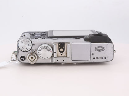 [Good, Shipping from US] Fujifilm X-E1 Camera