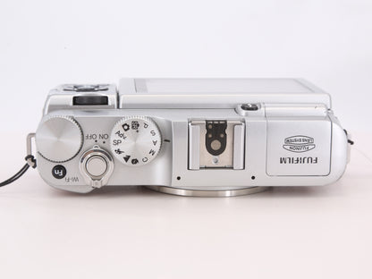 [Good, Fast Shipping] Fujifilm X-M1 Camera