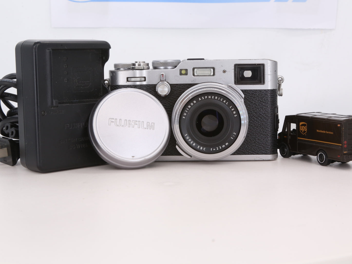 [Good, Fast Shipping] Fujifilm X100F Camera