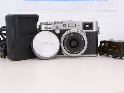 [Good, Fast Shipping] Fujifilm X100F Camera