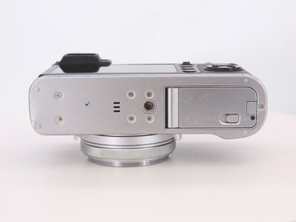 [Good, Fast Shipping] Fujifilm X100F Camera