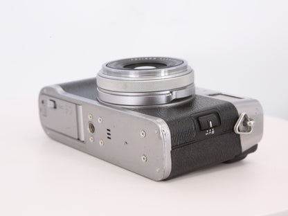 [Good, Fast Shipping] Fujifilm X100F Camera