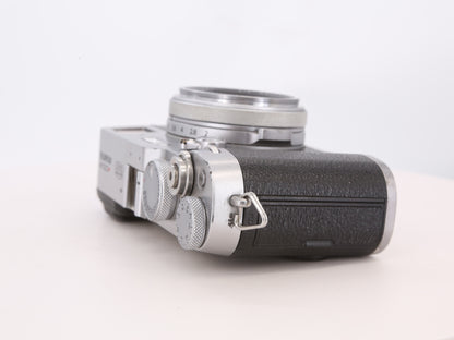 [Good, Fast Shipping] Fujifilm X100F Camera