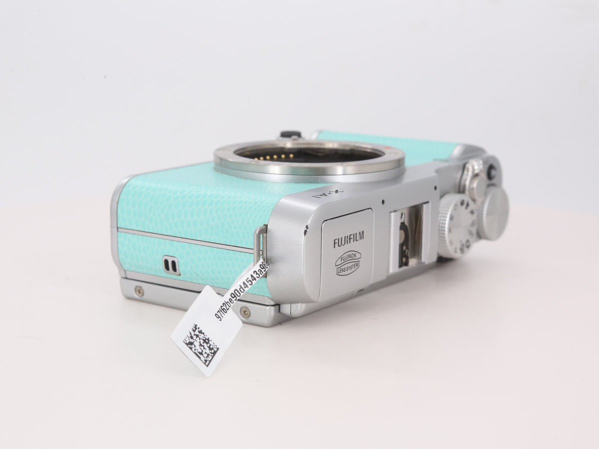 [Good, Shipping from US] Fujifilm X-A1 Camera