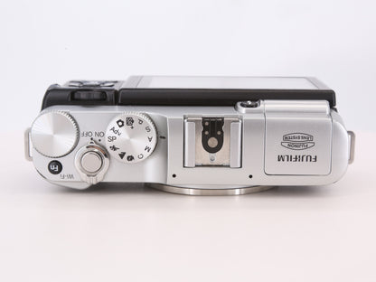 [Good, Fast Shipping] Fujifilm X-M1 Camera