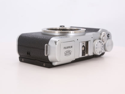 [Good, Fast Shipping] Fujifilm X-M1 Camera