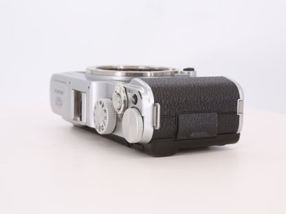 [Good, Fast Shipping] Fujifilm X-M1 Camera