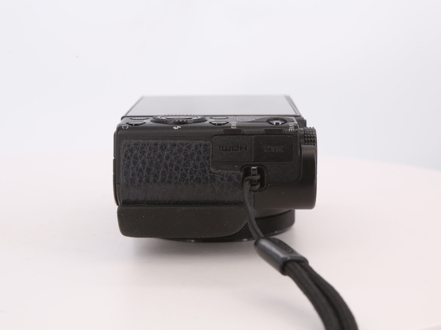 [Good, Fast Shipping] Sony DSC-RX100 V M5 Camera
