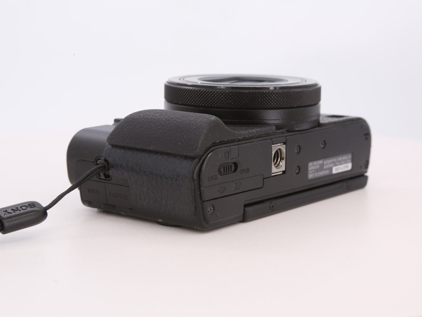[Good, Fast Shipping] Sony DSC-RX100 V M5 Camera