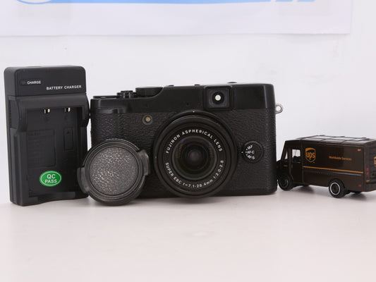 [Good, Fast Shipping] Fujifilm X10 Camera