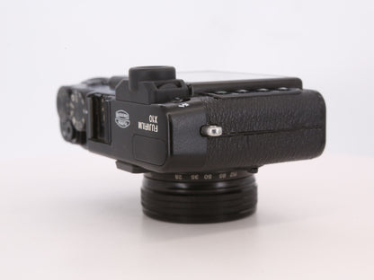 [Good, Fast Shipping] Fujifilm X10 Camera