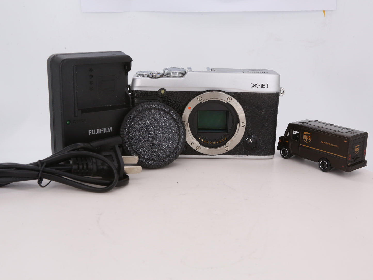 [Good, Fast Shipping] Fujifilm X-E1 Camera