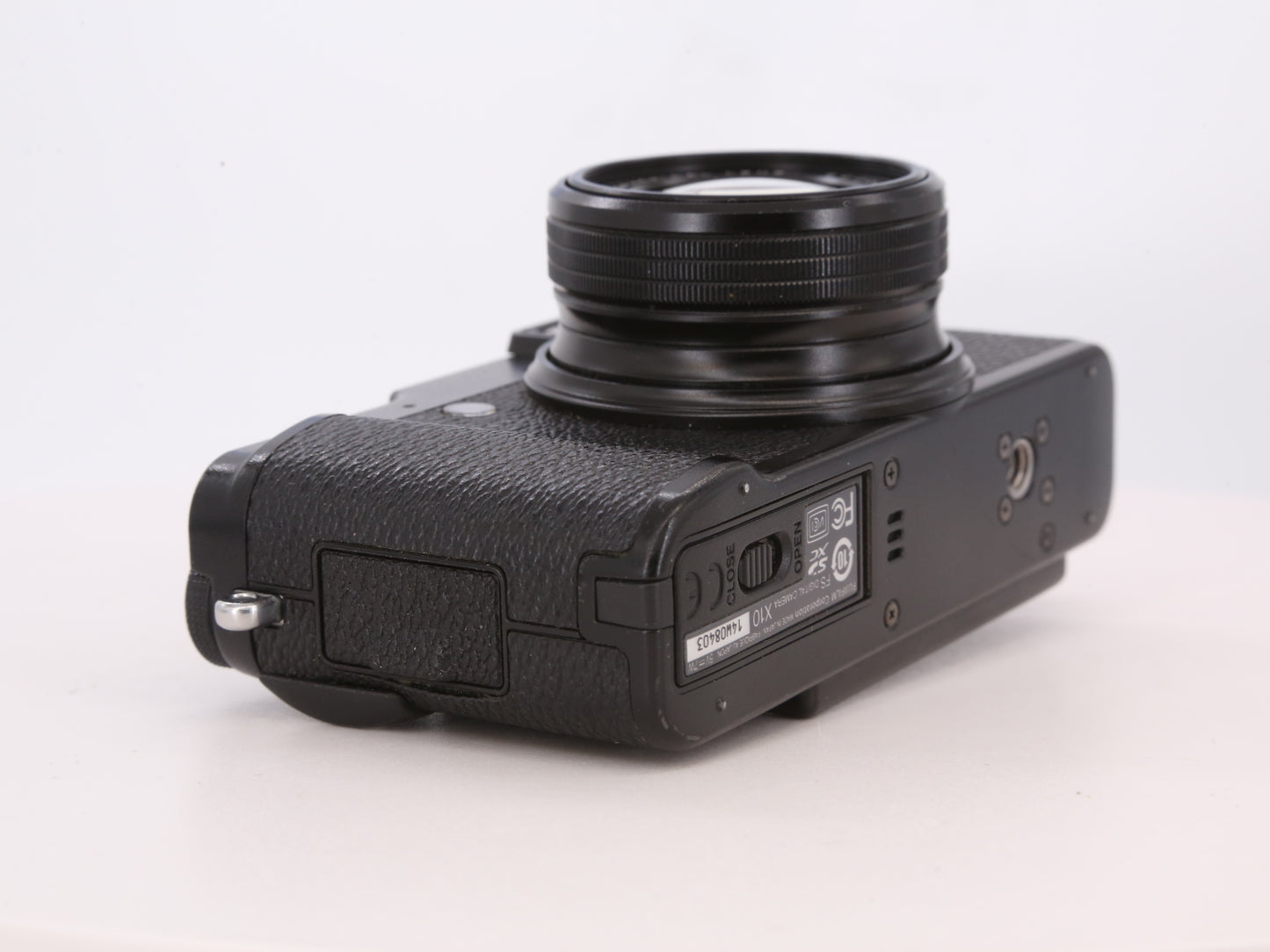 [Good, Fast Shipping] Fujifilm X10 Camera