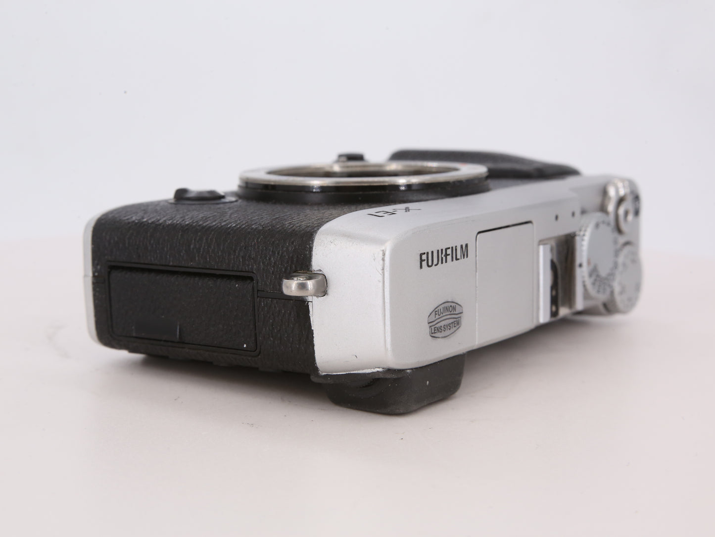 [Good, Fast Shipping] Fujifilm X-E1 Camera