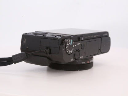 [Good, Fast Shipping] Sony DSC-RX100 V M5 Camera