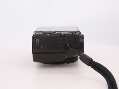 [Good, Fast Shipping] Sony DSC-RX100 V M5 Camera