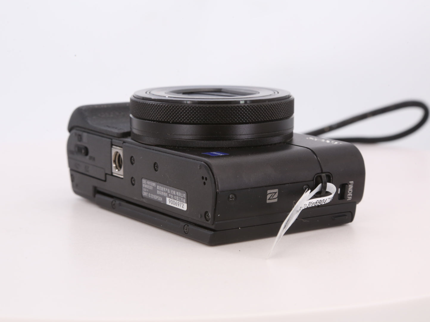[Good, Fast Shipping] Sony DSC-RX100 V M5 Camera